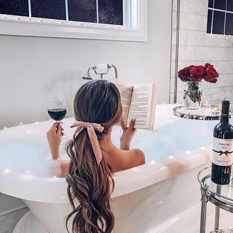 DIY Sea Salt and Essential Oil Shampoo