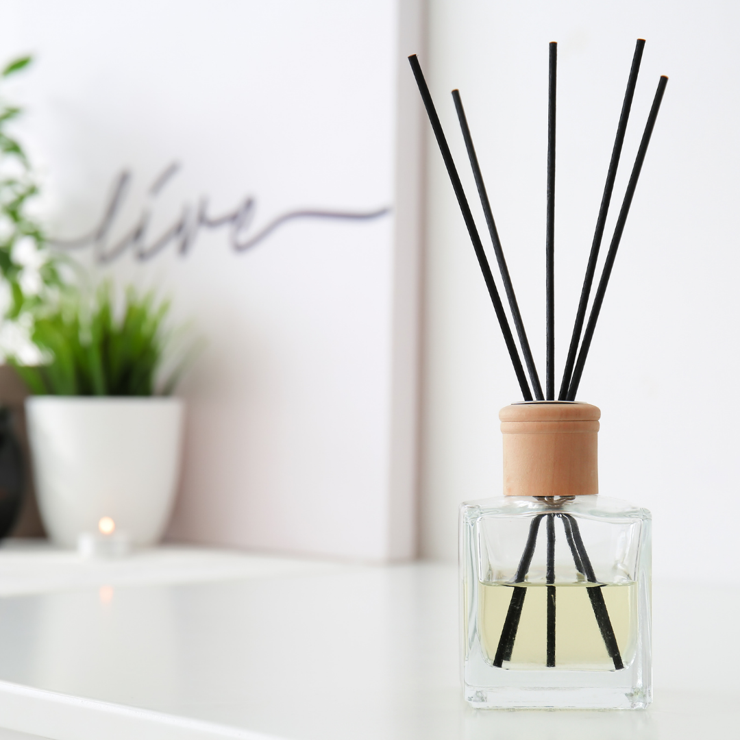 Ways to Use Essential Oils to Freshen the Home